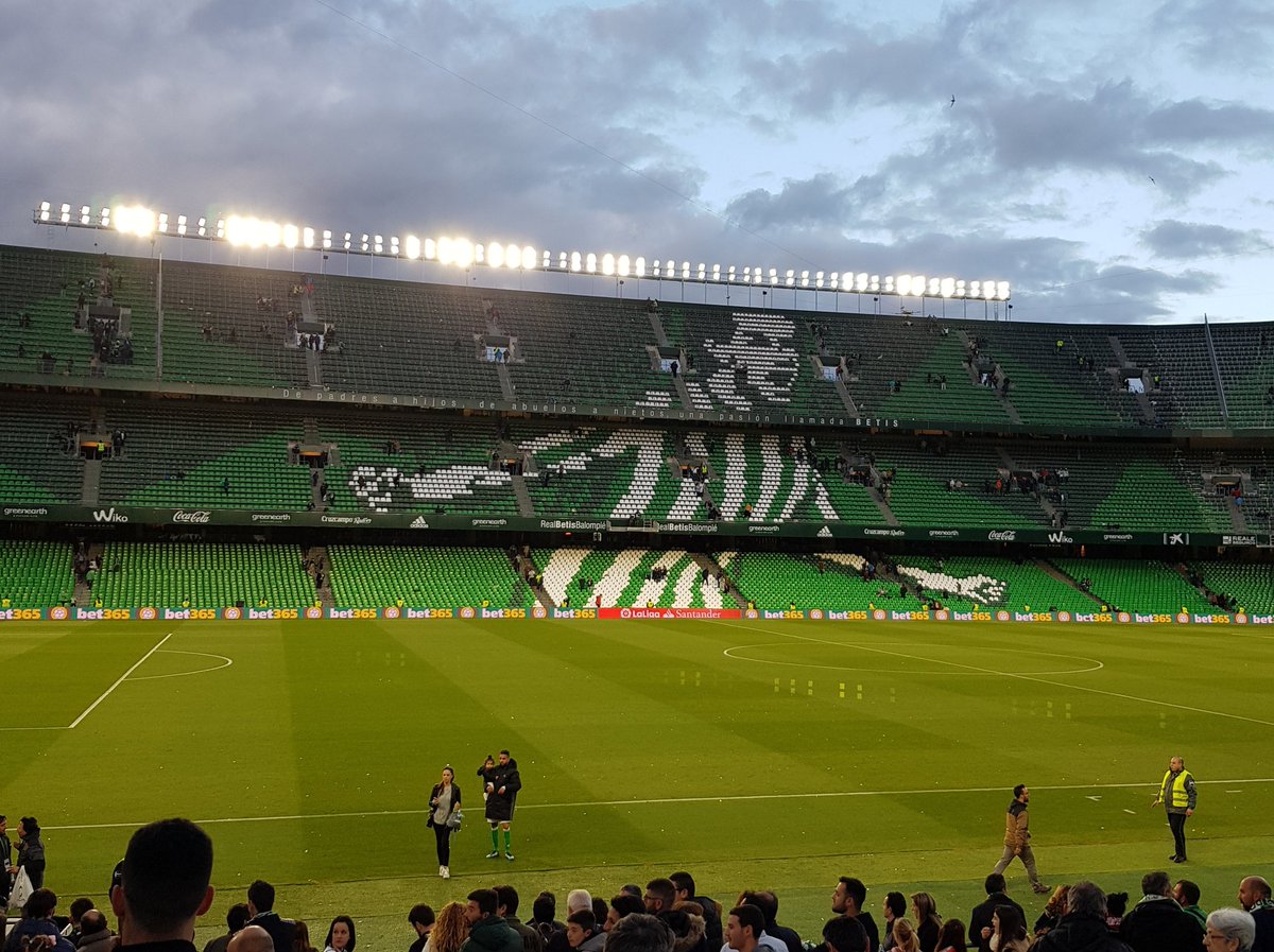 danne_martinez's tweet photo. ⚽️🏟🔝@LaLiga @RealBetis https://t.co/1bLIf8cuaT