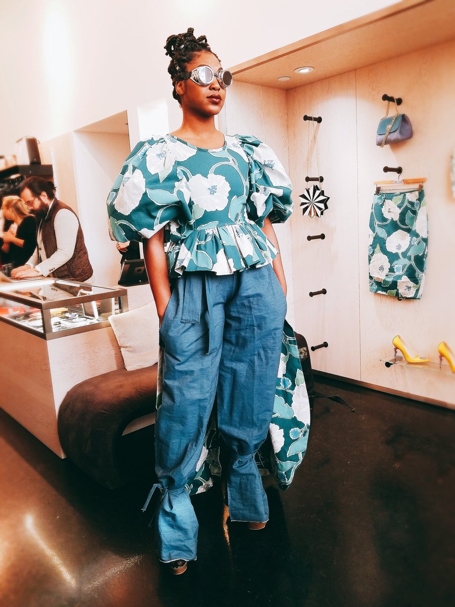 guestlistblog's tweet photo. Loving what @iamKREYOL is doing! Where's the #Haitianmassive #iamkreyol #fashion https://t.co/aWcUcow0zZ