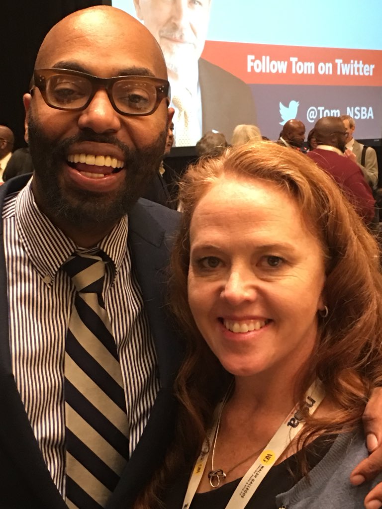DrJamesHassan's tweet photo. #Realtalk #inspiration #gratitude #WhatNHowMatters in the educating of young people! With @chrisemdin https://t.co/IMsCIYxJxj