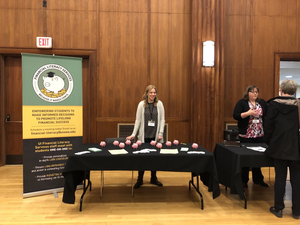 uiowausg's tweet image. Thank you to all the @uiowa campus partners who participated in the Networking and Resource Fair today! #ImtheFirst