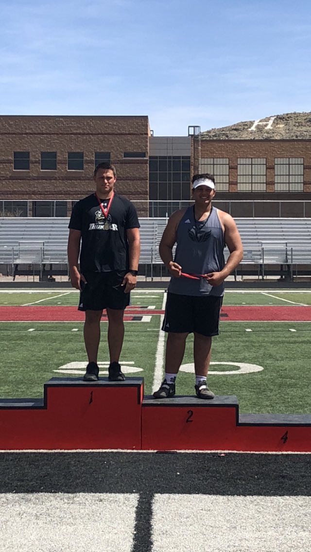 thunder_TF's tweet photo. Classic!  Top two spots in disc and everyone else has already gone home! Grindin!! https://t.co/z8mt0eHtIA