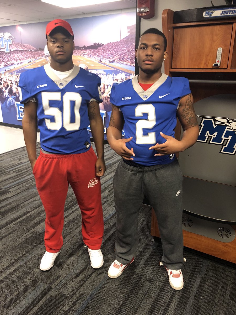 KobeGunn_7's tweet photo. Great Day At Middle Tennessee 🤟🏾🔵#BlueRaiders 🔵🤟🏾 https://t.co/GG1sMKZqYJ