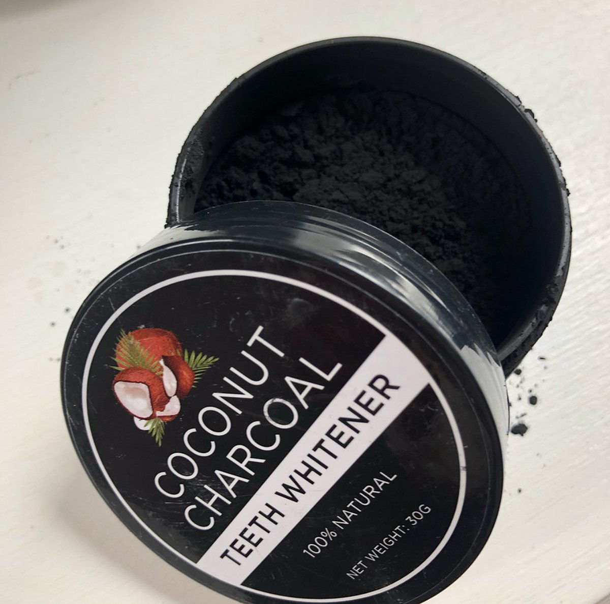 ShopAtShowcase's tweet photo. Beauty expert @chantelguertin from @TheMarilynShow gives our natural coconut activated #charcoalteethwhitener a 👍 WOO! Get your pitch black powder today: https://t.co/isOP3ZIXBX #shopatshowcase https://t.co/dC75WIuBSu