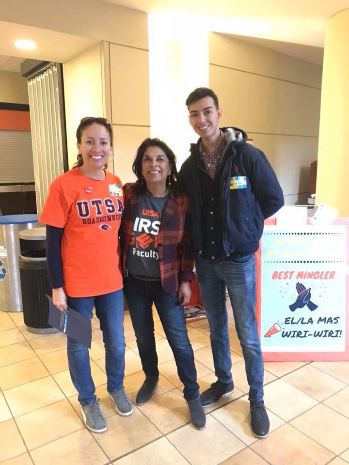 UTSA's tweet photo. Happening now... We’re wrapping up First-Gen week at the Downtown Campus. Join us as we celebrate first-gen students and their families at our First-Gen Familia Day until 4pm. #UTSA #FirstGenUTSA #FirstGenPride #FirstGenOrgullo #FirstGenRunners #CelebrateFirstGen @utsa_first2go https://t.co/A0TECELKeJ