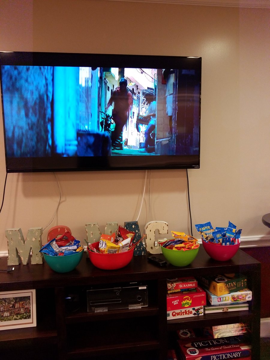 MoMacRC's tweet photo. MoMac's Marvel movie marathon month continues with "The Incredible Hulk" in the lobby now and "Iron Man 2" at 4.  Oh, and lots of SNACKS!! https://t.co/ElGLa2Wcj0
