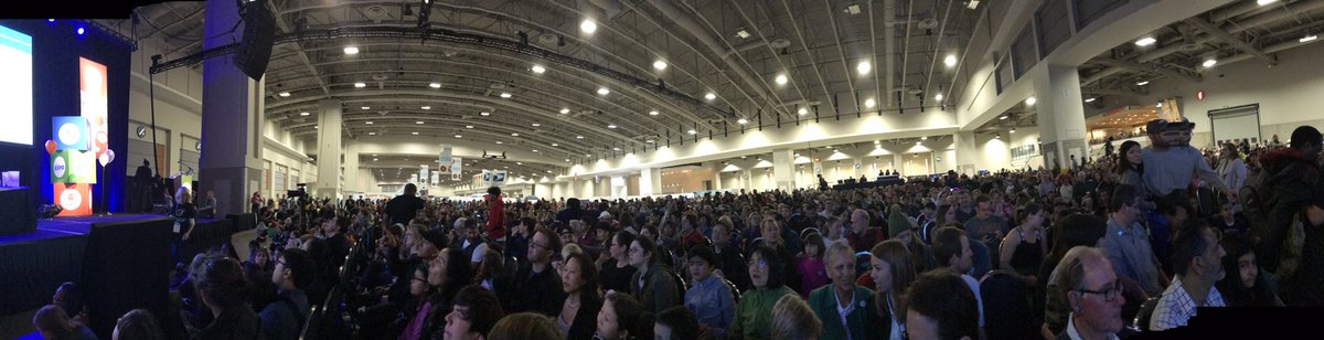 UTWEP's tweet photo. HUGE crowd (and #UTWEP @ginahigby & @triciaberry825) cheering for @UTAustin @TexasScience @FunWithChem Dr. B at #Scifesf @USAScienceFest https://t.co/0vEoJGKT8n