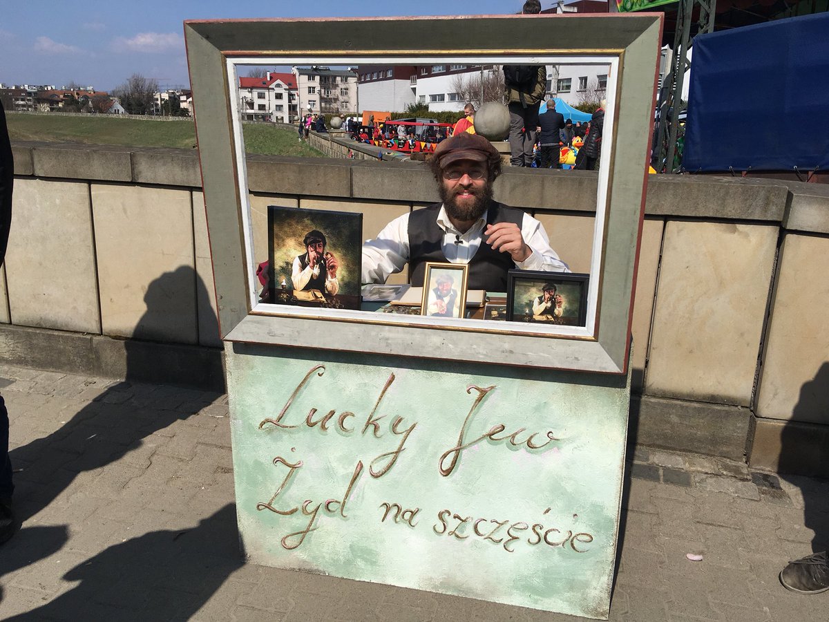 festivaltkrakow's tweet photo. Did you spot the #luckyjew last Monday at #Emaus in Kraków?  #żydnaszczęście https://t.co/aDoyXd3Nt0