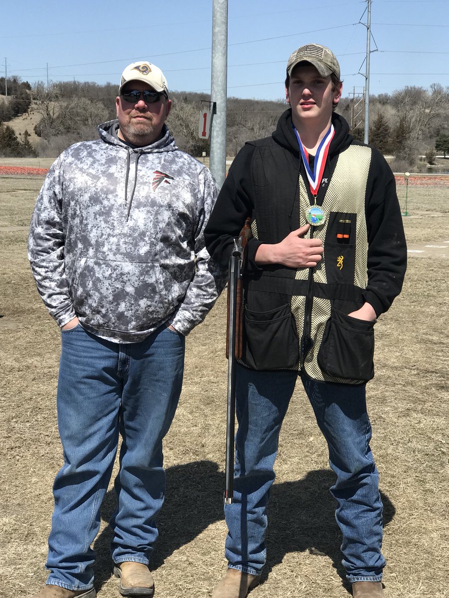 dcwtrap's tweet image. Congratulations Blake. 1st Place 🥇 20-21 yards Handicap overall. #dcwestpride @DCWestFalcons