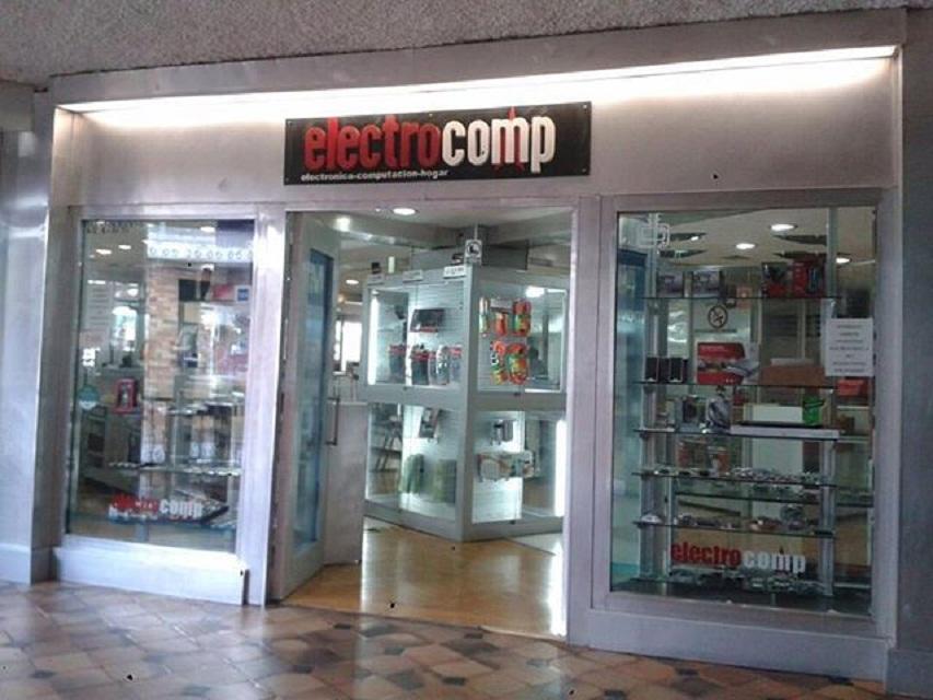 #ElectroComp tiene todo lo que buscas para tu móvil 📱 o pc 💻
°
°
#movil #pc #accesorios #abril #sabado #centrocomercial #cuidadcomercial #cclacascada #cascadacarrizal #centrocomercial #altosmirandinos #carrizal #estadomiranda #venezuela