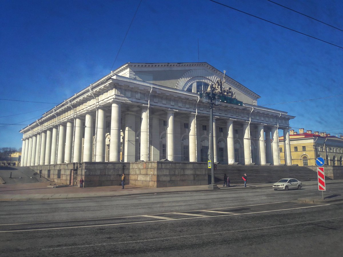 ylchik03's tweet photo. Можно остаться здесь? Пожаалуйста😍😍😍 #St_Petersburg https://t.co/mZF3wjHn2N