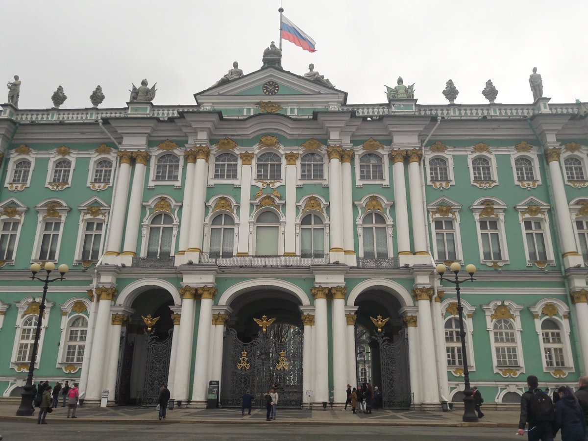 ylchik03's tweet photo. Можно остаться здесь? Пожаалуйста😍😍😍 #St_Petersburg https://t.co/mZF3wjHn2N
