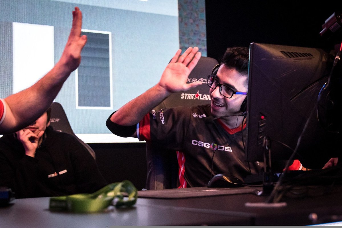 SRosenvall's tweet photo. @HELLRAISERSgg moving to grand-finals here in https://t.co/NiTRJOWDkd Masters!
#betsnet https://t.co/6BFR4k2DOg