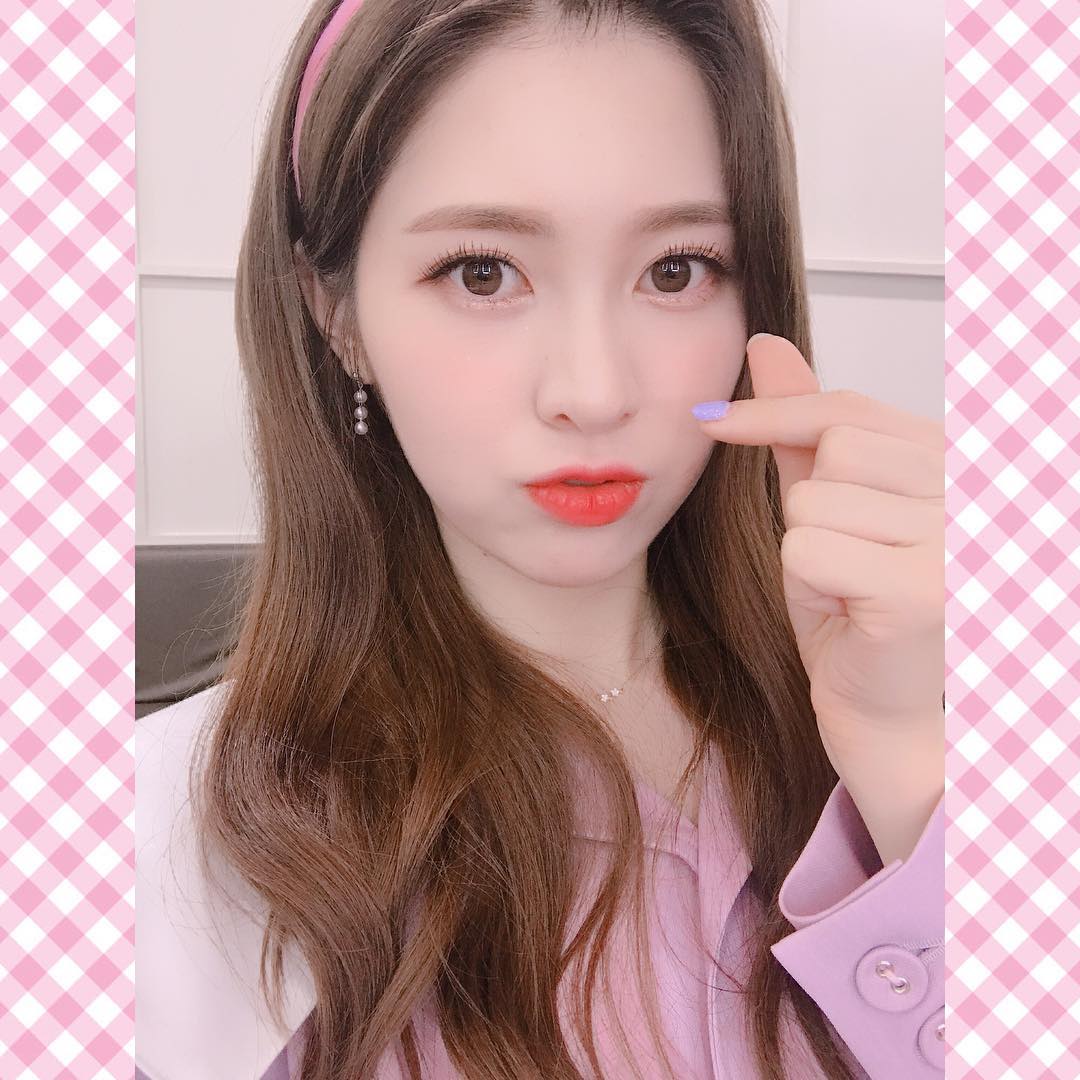 Unity_fanbase's tweet photo. [INSTAGRAM] 180407 official_uni_t's (UNI.T) picture update with Yebin #유니티 #유닛G #TheUnit #UNI_T 

TRANS: "[#Yebbi] Finally!!! (It's) Today!!!  On #ImmortalSongs 🎤 you can watch UNI.T stage 👀💕 Let's watch it live together😉"

https://t.co/Nq441ZIJ3c https://t.co/GXCDdC8Dyk