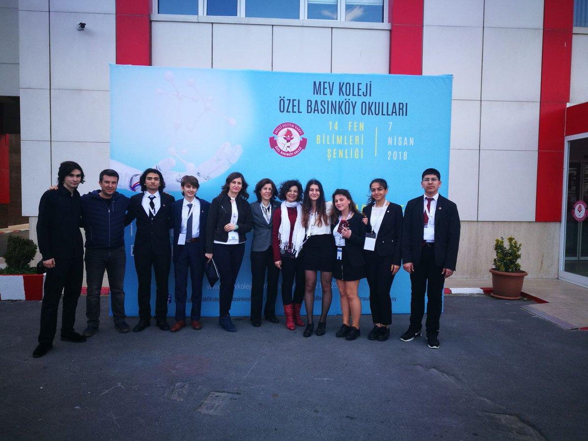 14.FEN BİLİMLERİ ŞENLİĞİ BİYOLOJİ ALANINDA TÜRKİYE 1. LİĞİ BAŞARISI 
İzmır Fen Lisesi öğrencilerimiz 14. Fen Bilimleri şenliğinde biyoloji dalında Türkiye Birincisi oldu.  <a href="/izmir_ilmem/">İzmir İl Milli Eğitim Müdürlüğü</a> <a href="/yahsiomer/">Dr. Ömer YAHŞİ</a>