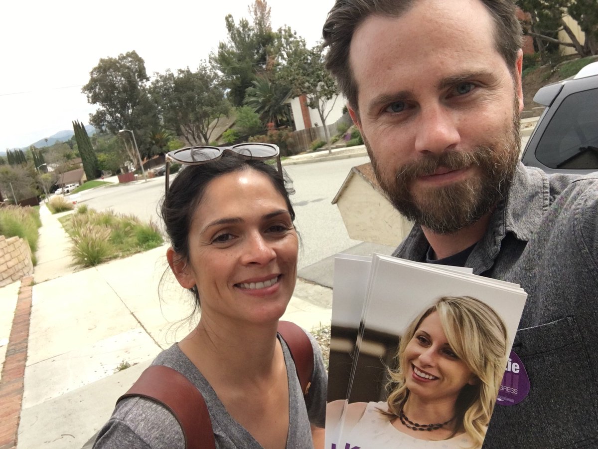 Canvassing for <a href="/KatieHill4CA/">Katie Hill</a>! Knocking on doors and meeting the nicest voters to spread the word about the June 5th primary. 

#FlipItBlue #CA25