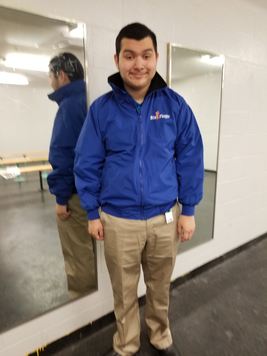 ReddixCharles's tweet photo. First day on the job for Gabriel @SixFlags ..nice cold Saturday of on the job training..thanks again for allowing this young adult to shine @NISDReddix @NISD https://t.co/YWGy6EuQAZ