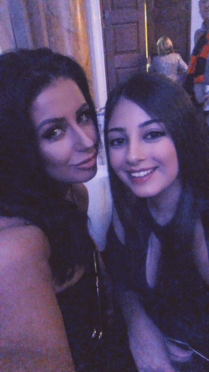 danielle89b's tweet photo. Amazing night for the @KidsOut #charityevening #Cardiff https://t.co/Kp2wBHFgUK
