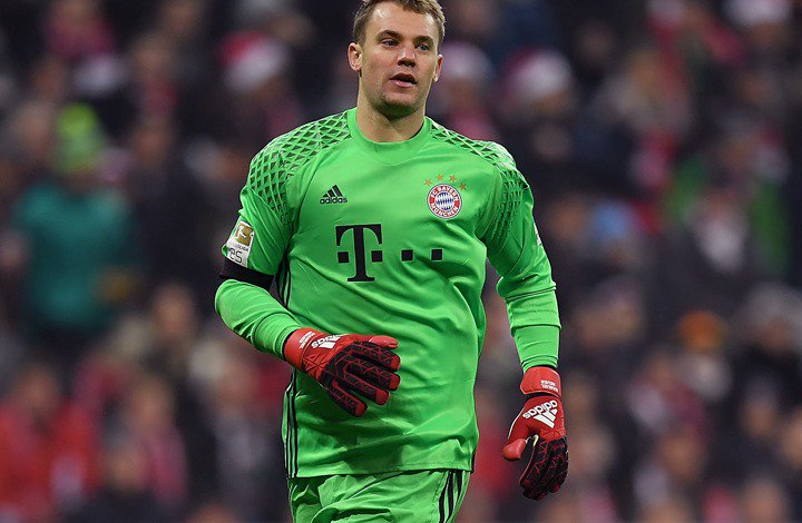 KPmufc's tweet photo. Who's better? 

RT for De Gea

Like for Neuer https://t.co/vk5UYXE3V2