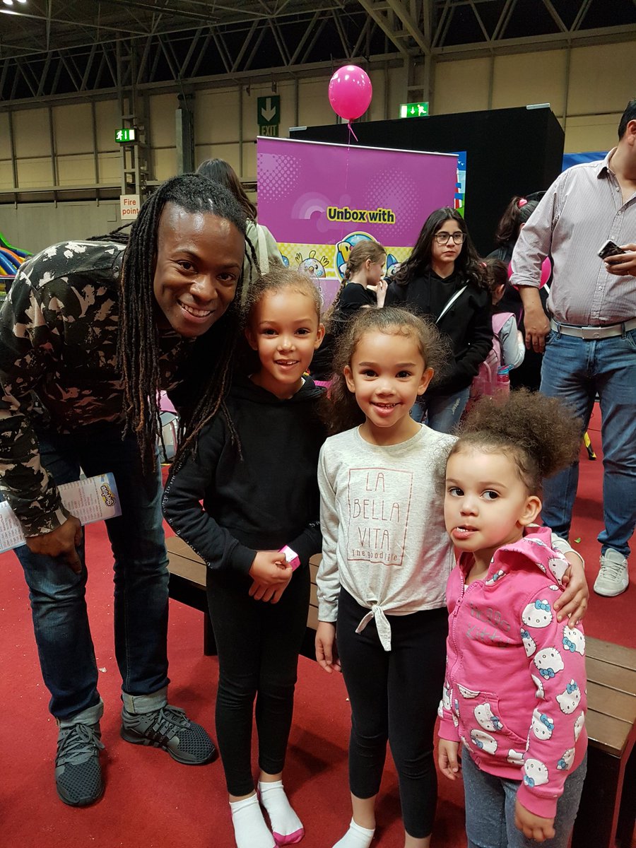 AntheaMTB's tweet photo. Girls had an awesome time at Kidtropolis, even wanted to stay for the next session! #Kidtropoliscomp @Nigelclarketv https://t.co/O39xcdxgxw