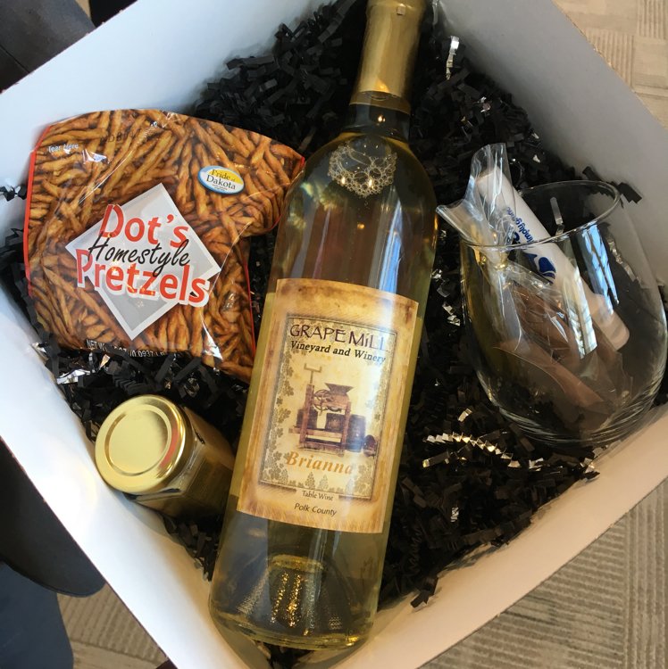 KFYRTV's tweet photo. Chairman Rick Berg presented Secretary Zinke with a gift box after his speech. so what was in the box? North Dakota treats of course. #ElectionLeader https://t.co/zVzZ99w5sy