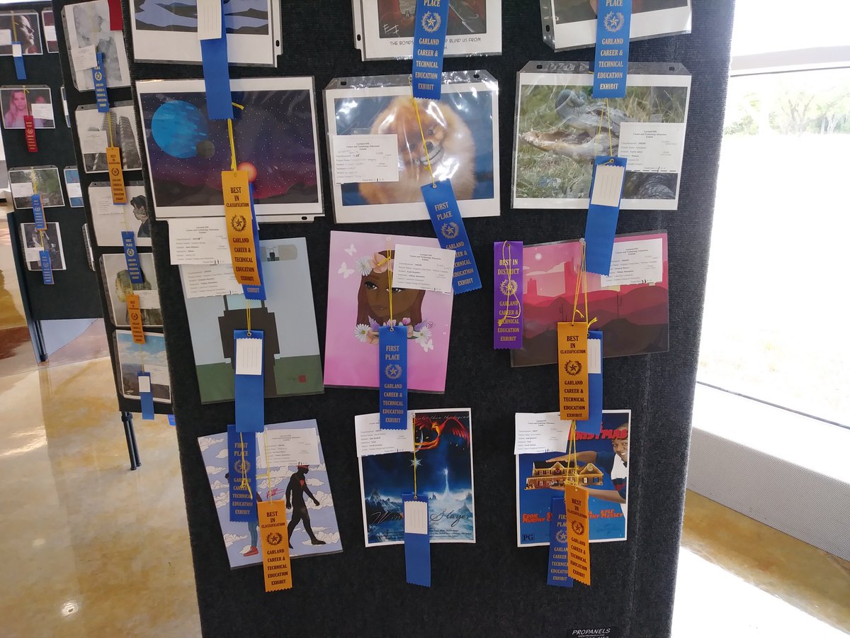 LCHSBenedetto's tweet photo. I could not be any prouder of my students. At the CTE Art Exhibit I see lots of blue ribbons but some of my kiddos even got best in classification and best in disctrict ribbons!! How exciting!! #ProudTeacherMoment #GettingTearyEyed #SoProud https://t.co/uanUunaRPw
