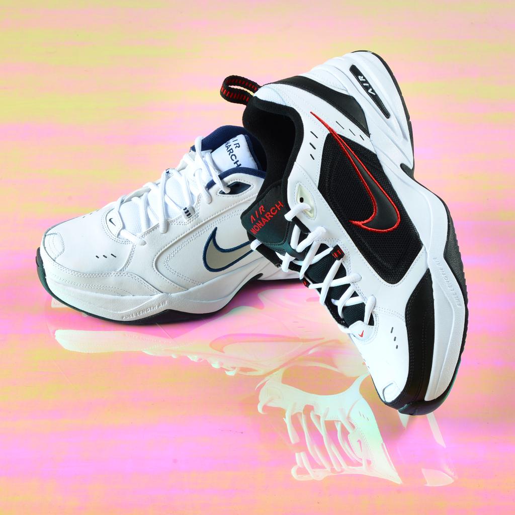 malicioso clase barricada Foot Locker on Twitter: "Chunky. #Nike Air Monarch (Yes, those!) Select  Stores and Online Now! https://t.co/GbfLnjXSTq https://t.co/B1N52nWGIL" /  Twitter