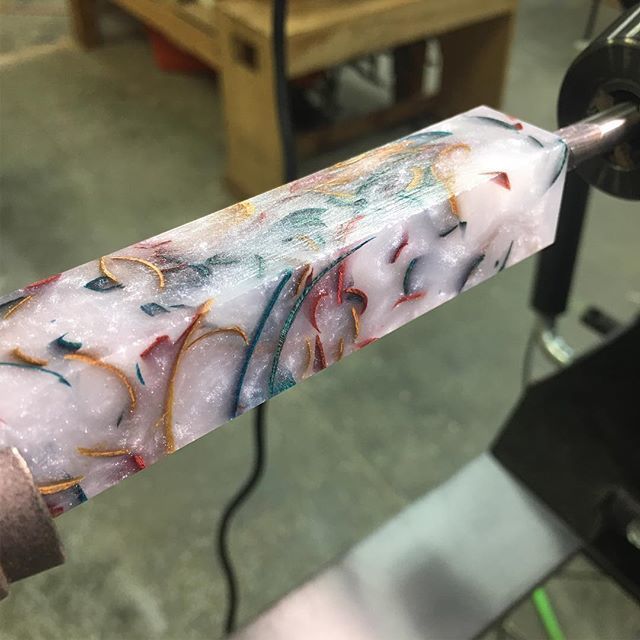 Resin_Werks's tweet photo. Going live in 5! Today we’re going to make a seam ripper with one of the dyed wood shavings blanks. https://t.co/nWtcUBGFie
#livestream #twitchcreative #resinart #turningtime #resincasting #turningblanks #lathe #woodshavings #makingshavings #handmadelive #nvwoodwerks #seamripp… https://t.co/bLSaDM8ZvP