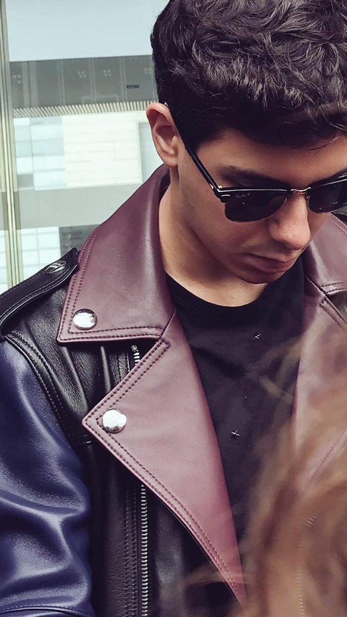 angyvalderas's tweet photo. #THOSFansAlfred7A 😄 https://t.co/LihPBKKVa0