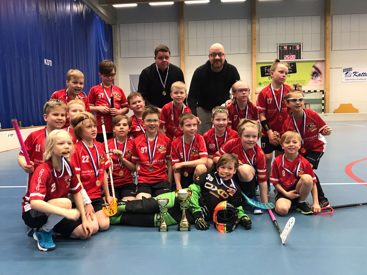 Awesome season! Oxdog League Champions of the Season 2017-2018 in Boys F08 #RankatAnkat #salibandy #floorball #oxdog