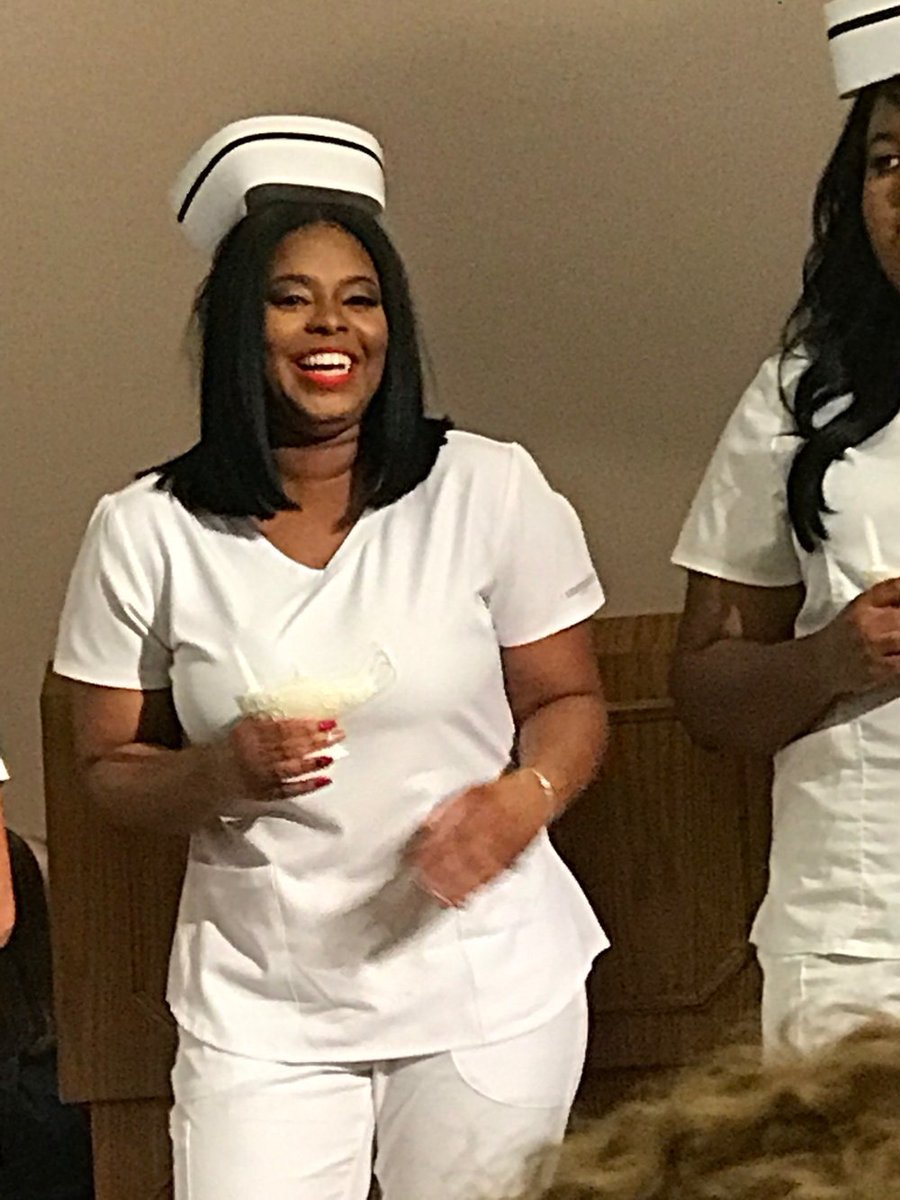 DatDamnDomo's tweet photo. I  believed it, so I ACHIEVED it! #RN2018 #HighestGPAinmyclass https://t.co/ittif6AANT