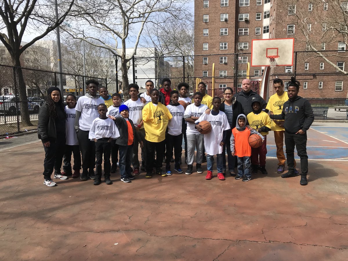 ClarisaForNY's tweet photo. Thank you @NYPDPSA7 #Perez! #PBNYC #BuildingCommunity #CivicEngagement #VotePatterson https://t.co/MTbGRES93X