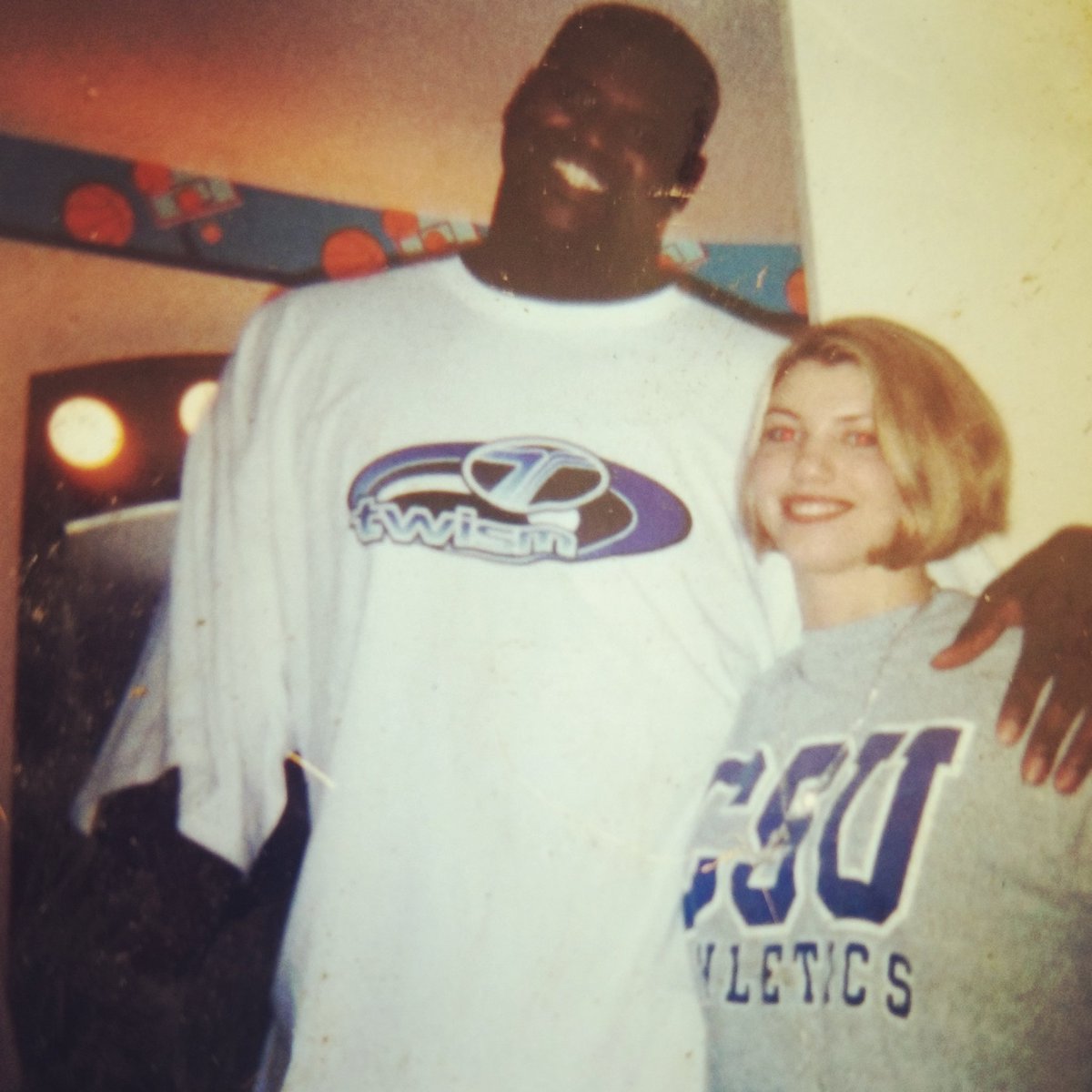 LinzJ124's tweet photo. Circa 1998, right around the time of @shaq #Twism debut. Fun memory of college πball days. #Disneywideworldofsports #csudays https://t.co/6jzEwUiuoa