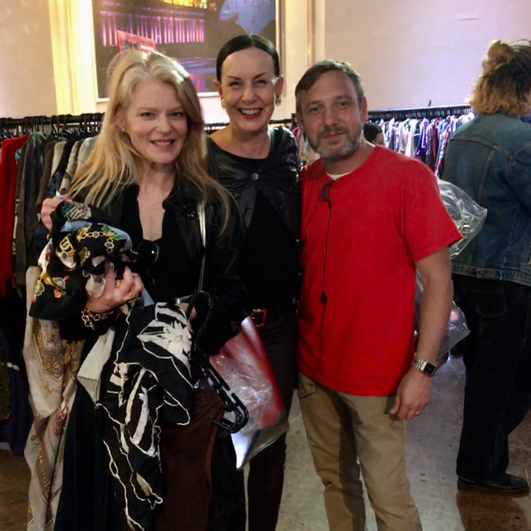 EstienneStyling's tweet photo. We found some fab treasures at the Pre Loved Kilo sale @BathPavilion this morning.
.
https://t.co/hK8k6tvC6l #PreLovedKilo #VintageStyle #BathUk #EstienneStyling #InStyle @InBath @PrelovedKilo https://t.co/zx478Q4quD