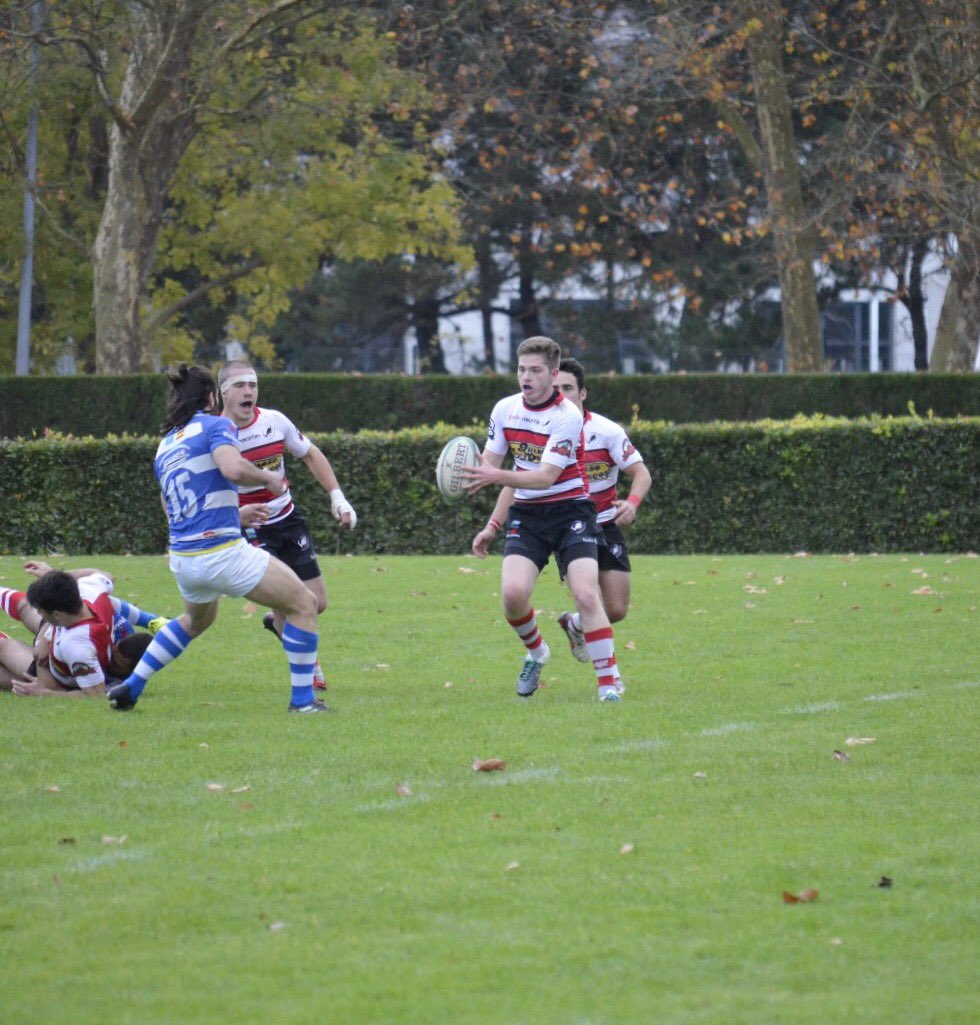 rugbyasturias's tweet photo. Desde la Federación Asturiana, deseamos una pronta recuperación al jugador Fernando Noval del Gijon-Universidad de Oviedo, que ha resultado lesionado en el partido frente a BelenosClub con fractura de cúbito y radio.
@Gijonrugbyclub
@BelenosClub
#FRPA #RugbyAsturias #AnimoFer https://t.co/gK0OMy9ZuC