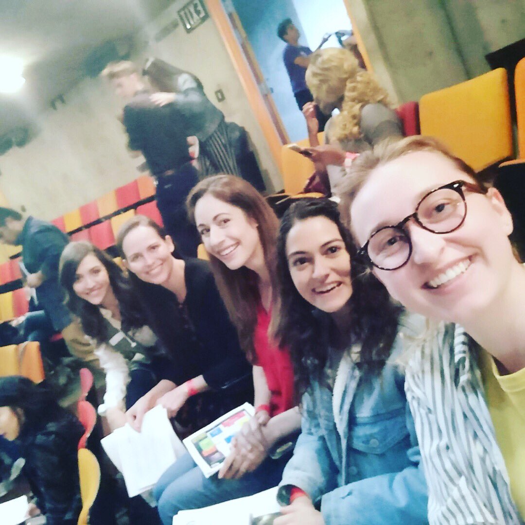 Katmtucker's tweet photo. Had a blast at Going Pro career festival with these gems. Love being surrounded with such comedy, love and smiles!

#actorslife #Hollywood #actorfriends #aussieactor #comedianfriends #funtimes #actor #actress #lalife https://t.co/N5Jt9a7dJy