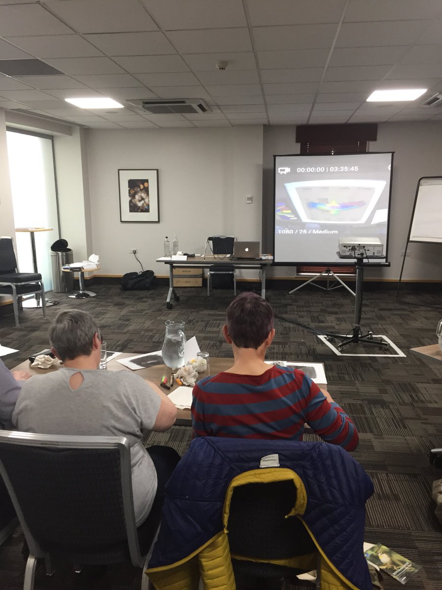 jamesEGstevens's tweet photo. Had a great time teaching a workshop on wildlife drawing today at #RSPBweekend https://t.co/b497d7lSpf