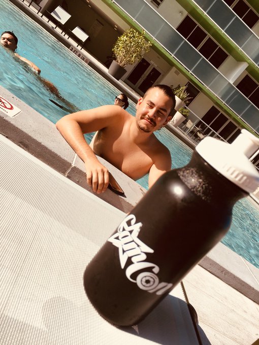 Still using the @CamConOfficial bottles from the first time we went to Cam Con! @chaturbate #chaturbate<a class="tags" target="_blank" title="On Twitter" href="/?out=eyJ0eXAiOiJKV1QiLCJhbGciOiJIUzUxMiJ9.eyJpYXQiOjE3MjE5Mjg4NjYsImlzcyI6InR3cG9ybnN0YXJzLmNvbSIsIm5iZiI6MTcyMTkyODg2NiwiZXhwIjoxNzUzNDY0ODY2LCJyZWRpcmVjdF91cmwiOiJodHRwczovL3R3aXR0ZXIuY29tL0NhbUNvbk9mZmljaWFsIn0.i1DmbPmK-tGXUn6FpsvbTAdzOyTdknhou5ZvEhvFl90IrLDjGYKkOd24_RLY9A7hT_nglm8P4MgDwBD49BjSAA">@CamConOfficial</a><a href="/tag/chaturbate"class="tags"><span>#chaturbate</span></a><a href="/tag/thecons"class="tags"><span>#thecons</span></a>