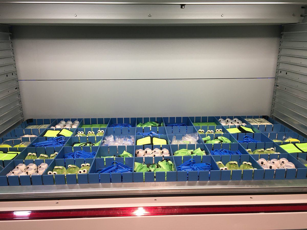 KardexRemstar's tweet photo. .@ChelseaTarr had way too much fun setting up our giveaways in the #shuttlexp today preparing for #MODEXShow! Visit booth B4735 for a closer look! #discoverkr https://t.co/3fpTZ8yDYc