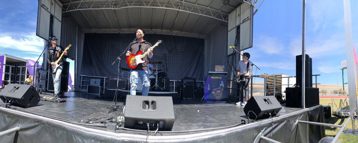 ryansimsband's tweet image. A nice panoramic shot of the stage. March 19, 2018 at Silverado High School in Las Vegas Nevada during @HSNTours's Spring Tour

#ryansims #highschoolnation #silveradohighschool #lasvegas #mysideofthestory