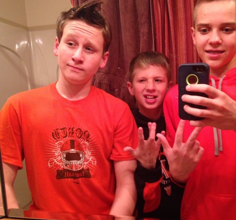 drakevan2's tweet photo. Happy birthday big dog! Hope you had a good one brotha✊🏼@Jackson_Davis15 https://t.co/ySZdoszGdX