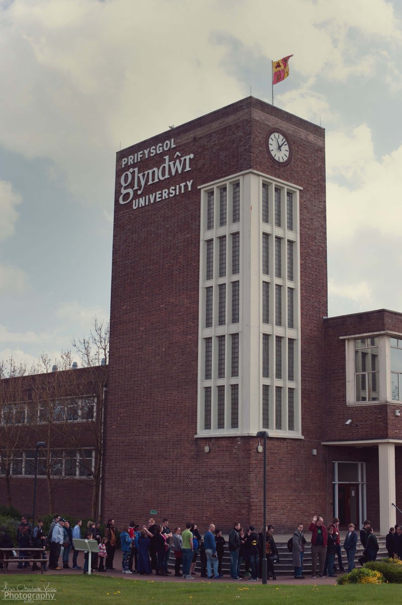 Wales Comic Con tweet media