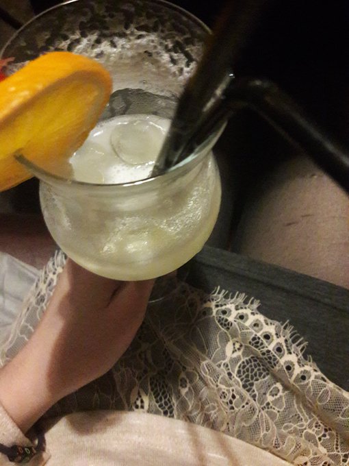 Эта ночь - пинаколада😊 https://t.co/4rZonidvBV