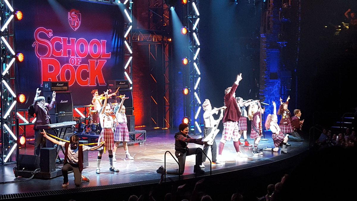 benton_jane's tweet photo. School of Rock! London.  Brilliant performance! https://t.co/Q3zjOl4bEz