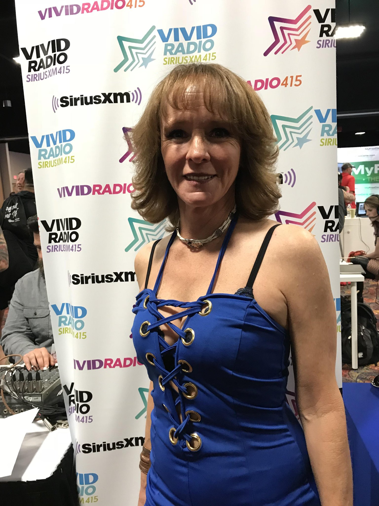 VividRadioSXM on X: Thank you to Cyndi Cynful for stopping by this  evening. t.coxkaqzkfneT  X