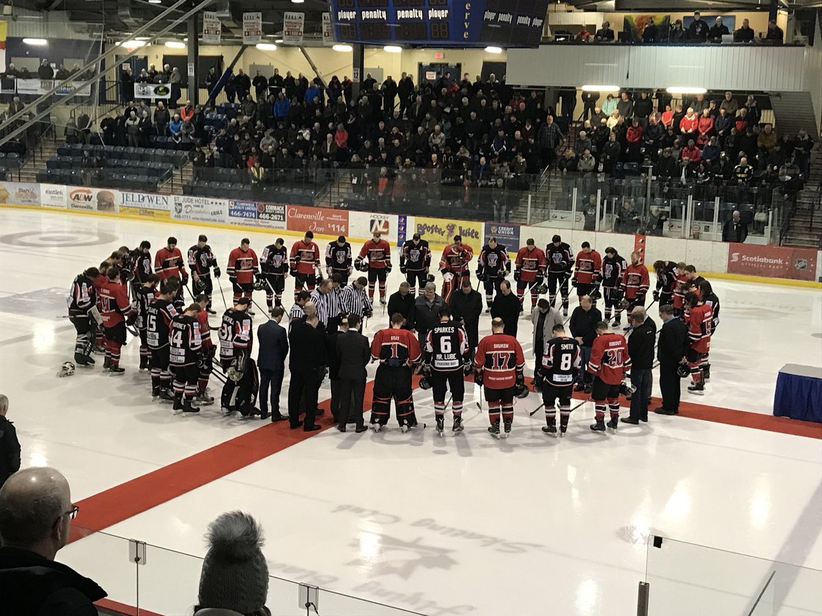 SJSeniorCaps's tweet photo. Sr. Caps and @cvillecaribous stand united and hold a moment of silence prior to Game 1 of the @HkyNL Herder Memorial Finals to honour the victims on the #HumboldtBroncos tragedy https://t.co/f6CvjZHd9U