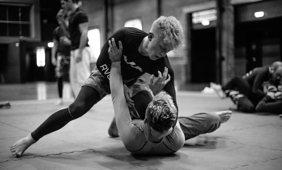 If anyone wishes to come along to <a href="/EmpireGrappling/">Empire Grappling</a> comp on 28th to spectate and support those competing from the society drop Sam a message! #WeAreLincoln