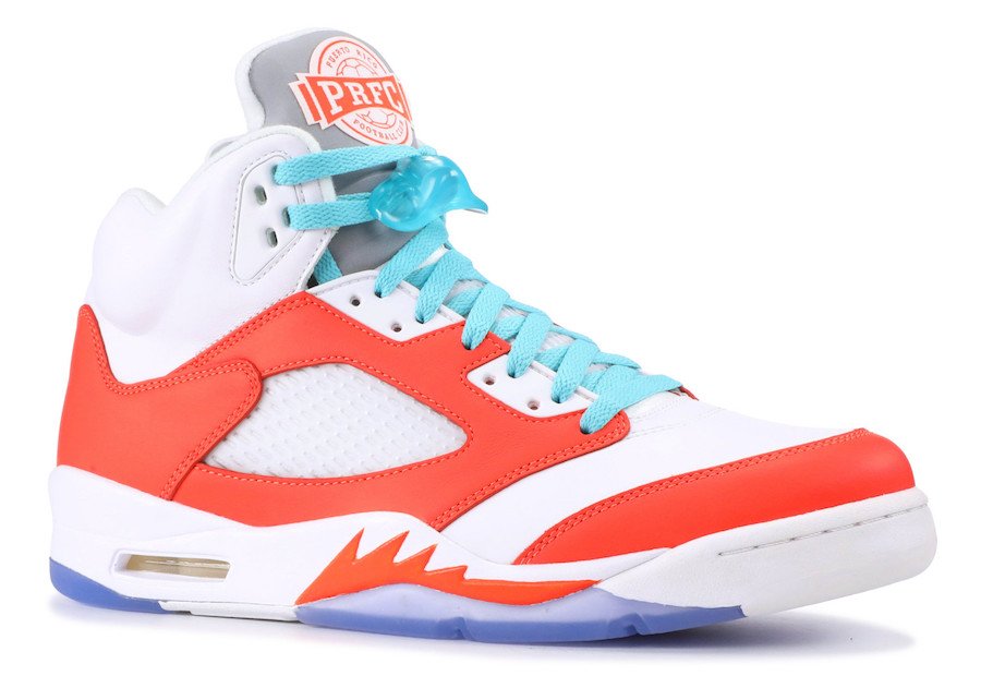 SBDetroit's tweet photo. Melo's Air Jordan 5 Inspired by His Soccer Team https://t.co/Aprp2t7HZ5 https://t.co/9RDOeMDt4p