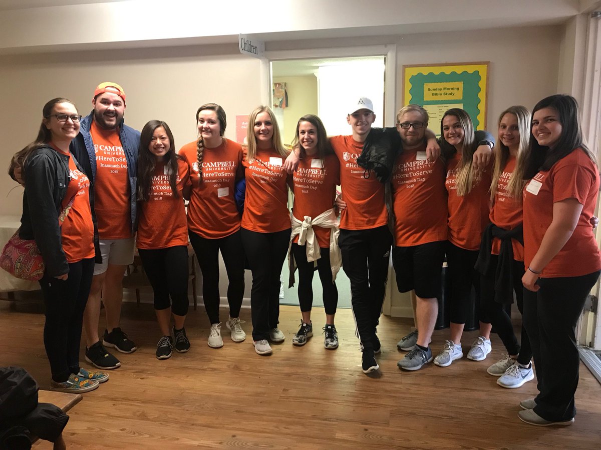 GoCamelsSAAC's tweet photo. Thank you to all of our student-athletes who were #HereToServe as part of #Inasmuch18!

#CamelsCare https://t.co/GVomsjofJy