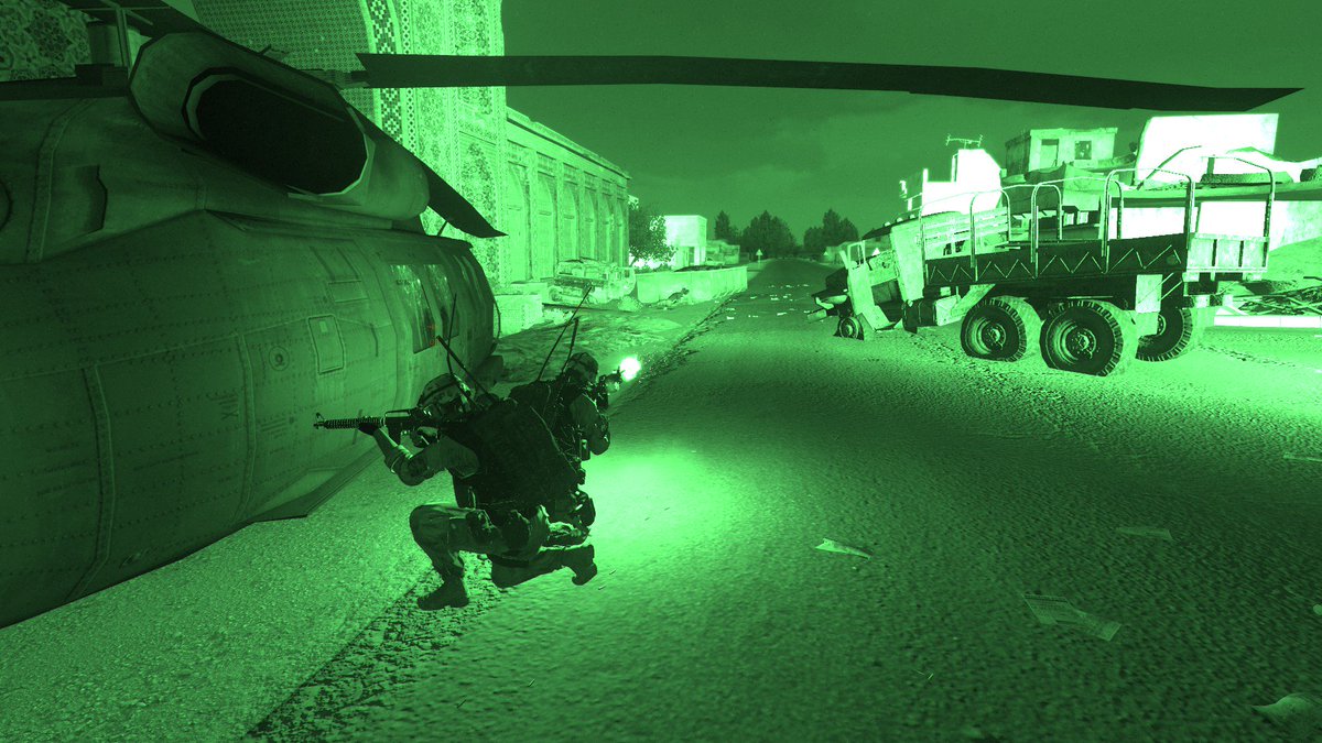 SonixApache's tweet photo. Today in BromA: Fireteams maneuver through Zargabad to retrieve a downed blackhawk crew under the cover of darkness. HVTs were extracted, and the mission commander even managed to nab the bird's black box. #arma3 https://t.co/GQZKXOtYiS
