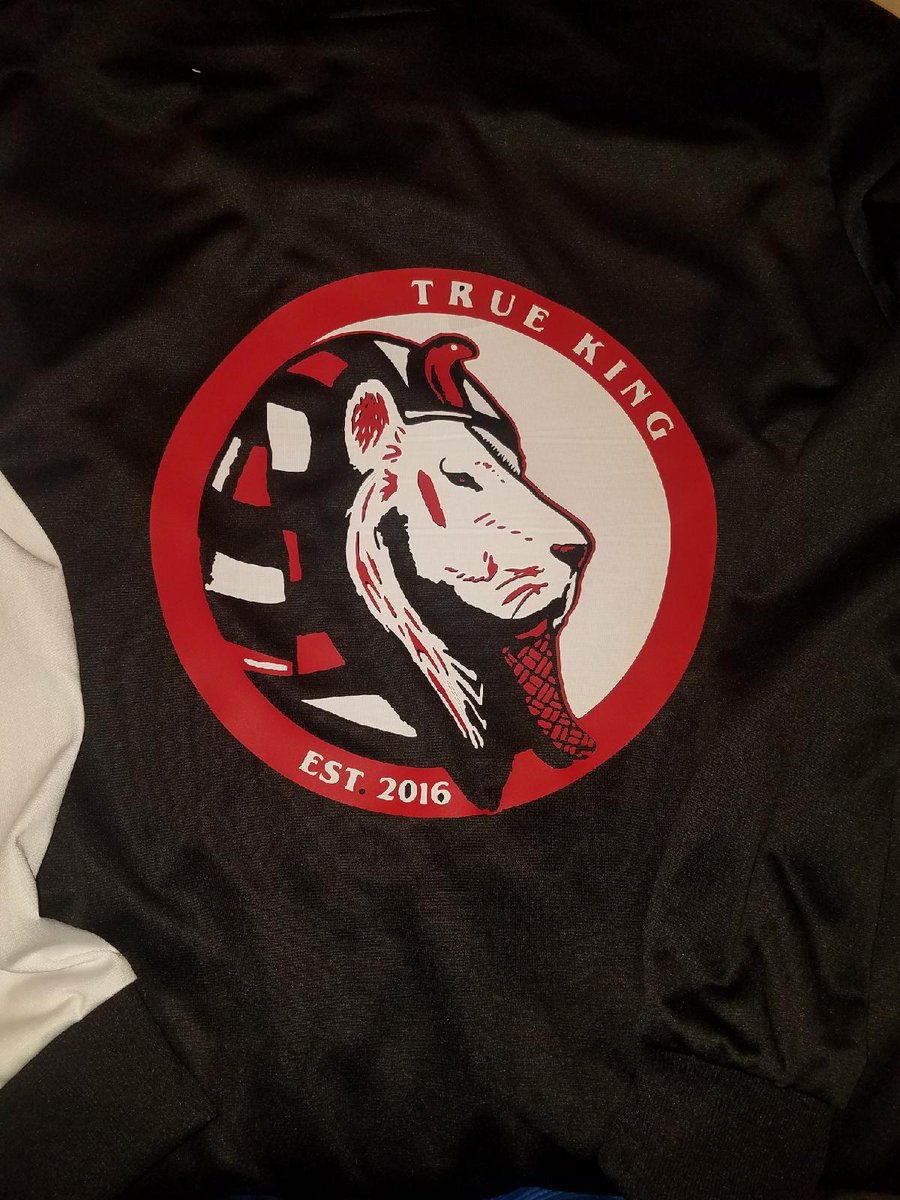 Life3lr's tweet image. Another  custom-made sweatsuit with the #TrueKing logo and the new #3LR hieroglyphic logo 3🦁R... much more to come #Buffalo #NewYork #Chicago #NorthCarolina #Atalanta #HOUSTON #Vagas #LosAngeles #Toronto #China